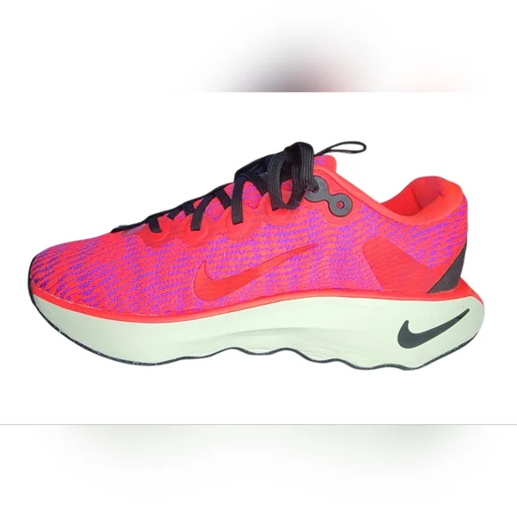 Nike Motiva 'Bright Crimson Fuchsia Dream', Womens 9 - Picture 7 of 11